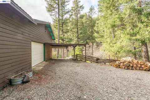 Exterior - 540 Lost Bridge Rd, Lewiston, CA 96052 photo 7 of 19