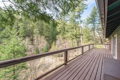 Exterior - 540 Lost Bridge Rd, Lewiston, CA 96052 photo 2 of 19