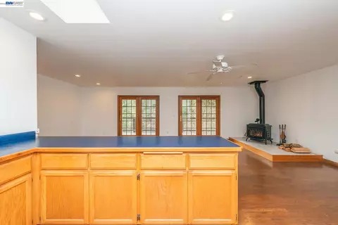 Living - 540 Lost Bridge Rd, Lewiston, CA 96052 photo 5 of 5