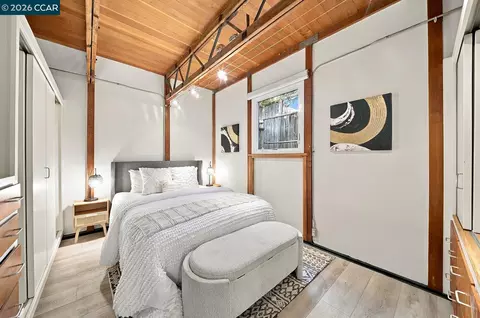 Bedroom - 141 Fairlawn Dr, Berkeley, CA 94708 photo 1 of 5
