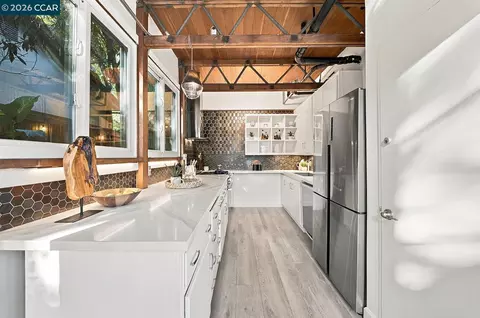 Kitchen - 141 Fairlawn Dr, Berkeley, CA 94708 photo 1 of 3