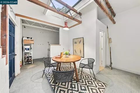 Dining - 141 Fairlawn Dr, Berkeley, CA 94708 photo 4 of 4