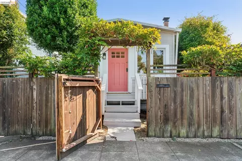 Exterior - 1322 Bancroft Way, Berkeley, CA 94702 photo 2 of 10