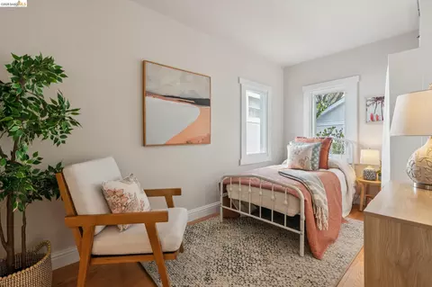 Bedroom - 1322 Bancroft Way, Berkeley, CA 94702 photo 1 of 7