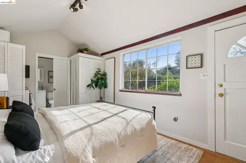 Bedroom - 1322 Bancroft Way, Berkeley, CA 94702 photo 5 of 7