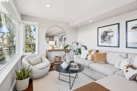 Living - 1394 Queens Rd, Berkeley, CA 94708 photo 5 of 6