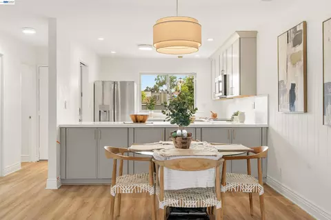 Dining - 3452 Capella Ln, Alameda, CA 94502 photo 1 of 4