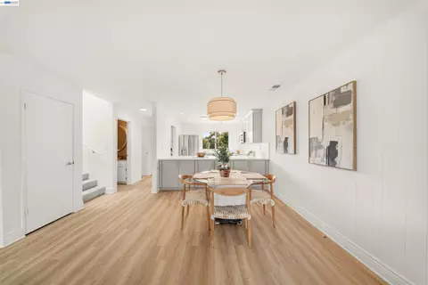 Dining - 3452 Capella Ln, Alameda, CA 94502 photo 2 of 4