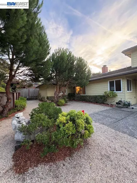 Exterior - 1319 Murchison Dr, Millbrae, CA 94030 photo 3 of 8