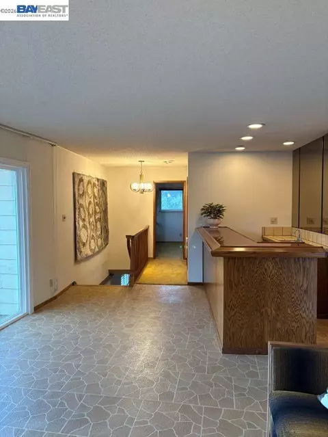 Entry Way - 1319 Murchison Dr, Millbrae, CA 94030 photo 2 of 2