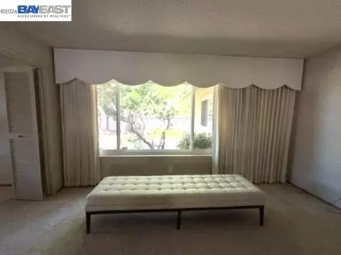 Living - 1319 Murchison Dr, Millbrae, CA 94030 photo 3 of 10