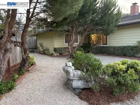 Exterior - 1319 Murchison Dr, Millbrae, CA 94030 photo 2 of 8