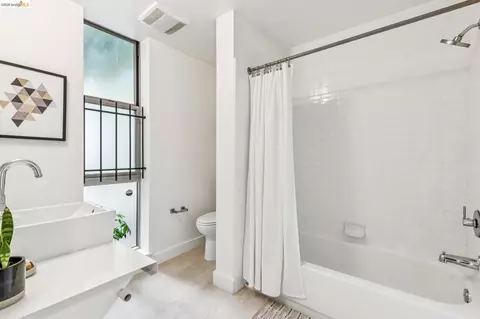 Bath - 1255 Pine St, Oakland, CA 94607 photo 1 of 5