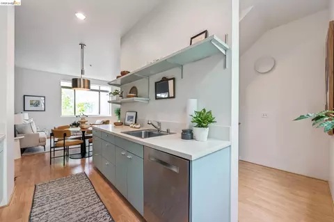 Kitchen - 1255 Pine St, Oakland, CA 94607 photo 1 of 3
