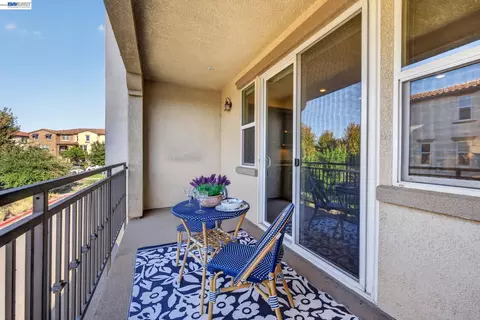 Exterior - 1270 Gusty Loop #3, Livermore, CA 94550 photo 3 of 7