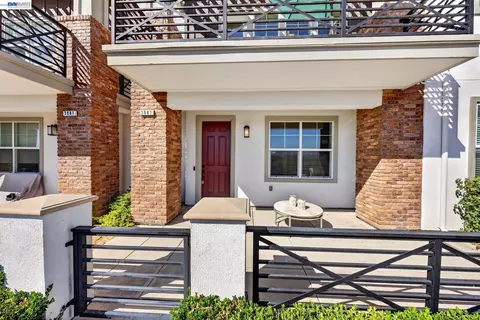 Exterior - 3987 Dobbins Loop, Dublin, CA 94568 photo 2 of 7