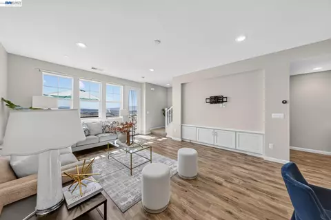 Living - 3987 Dobbins Loop, Dublin, CA 94568 photo 2 of 2