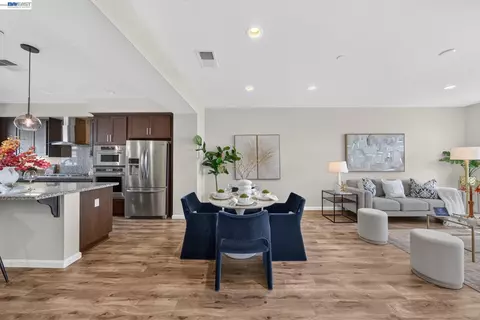 Dining - 3987 Dobbins Loop, Dublin, CA 94568 photo 1 of 1