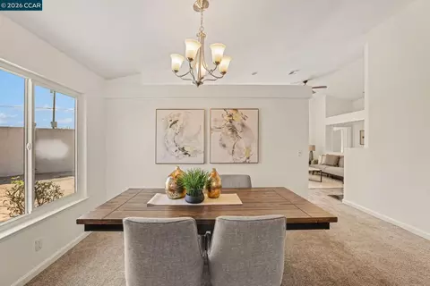 Dining - 3848 Marsh Way, Oakley, CA 94561 photo 2 of 3