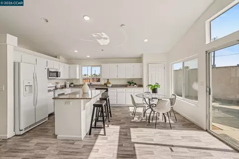 Kitchen - 3848 Marsh Way, Oakley, CA 94561 photo 1 of 3