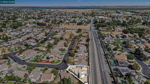 View/Area - 3848 Marsh Way, Oakley, CA 94561 photo 6 of 8