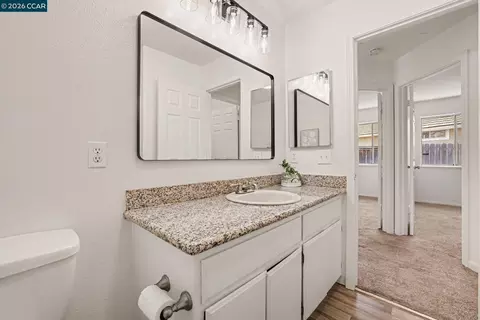 Bath - 3848 Marsh Way, Oakley, CA 94561 photo 2 of 3