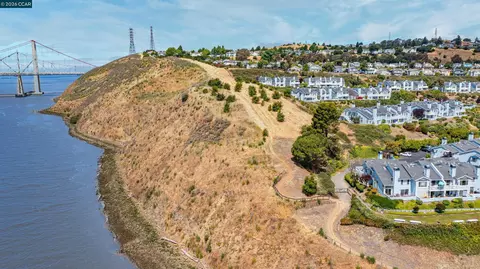 View/Area - 311 Stinson St #7, Vallejo, CA 94591 photo 13 of 13