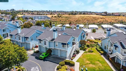 View/Area - 311 Stinson St #7, Vallejo, CA 94591 photo 6 of 13
