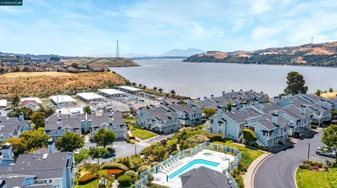 View/Area - 311 Stinson St #7, Vallejo, CA 94591 photo 5 of 13