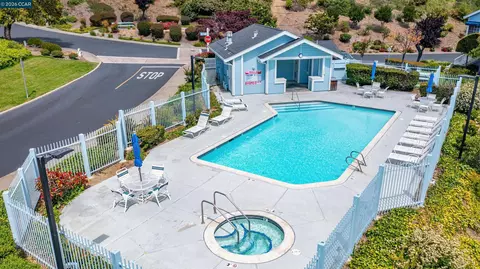 Exterior - 311 Stinson St #7, Vallejo, CA 94591 photo 1 of 1
