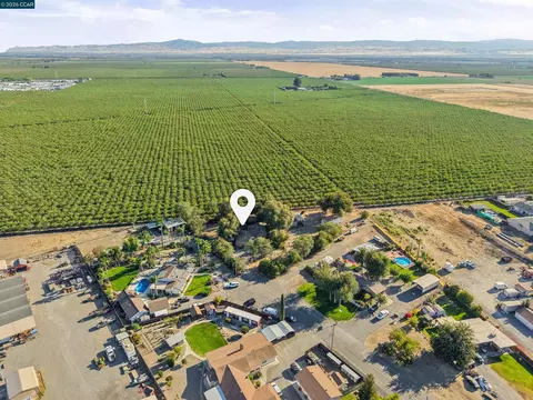 View/Area - 2279 Cozy Ct, Tracy, CA 95304 photo 13 of 15