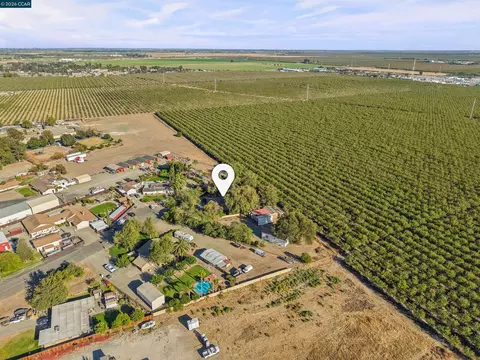 View/Area - 2279 Cozy Ct, Tracy, CA 95304 photo 3 of 15