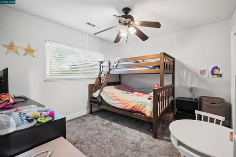 Bedroom - 2279 Cozy Ct, Tracy, CA 95304 photo 4 of 6