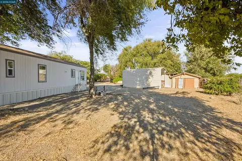 Exterior - 2279 Cozy Ct, Tracy, CA 95304 photo 22 of 23