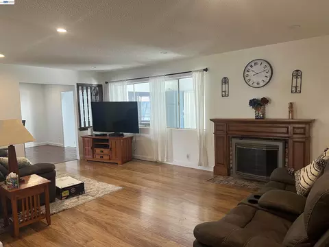 Living - 8499 Bandon Dr, Dublin, CA 94568 photo 1 of 4