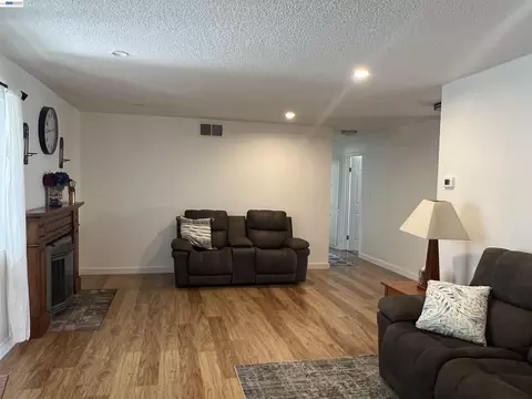 Living - 8499 Bandon Dr, Dublin, CA 94568 photo 4 of 4