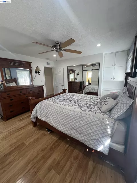 Bedroom - 8499 Bandon Dr, Dublin, CA 94568 photo 6 of 11