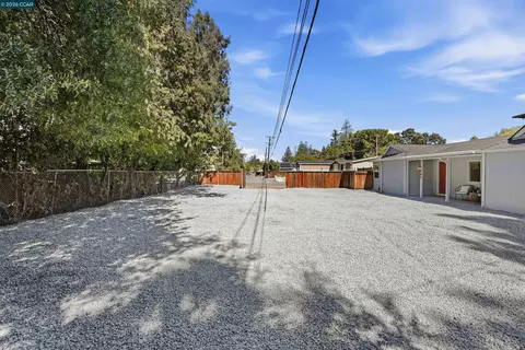 Exterior - 1340 Janet Ln, Concord, CA 94521 photo 3 of 4