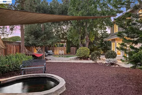 Exterior - 982 Wilson, Campbell, CA 95008 photo 6 of 14