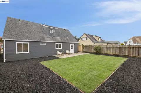 Exterior - 328 Glencourt Way, Pacifica, CA 94044 photo 7 of 9