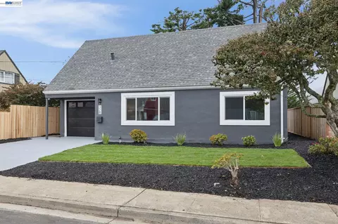 Exterior - 328 Glencourt Way, Pacifica, CA 94044 photo 2 of 9