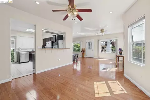 Living - 1629 68th Ave, Oakland, CA 94621 photo 10 of 13