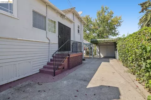 Exterior - 1629 68th Ave, Oakland, CA 94621 photo 5 of 9