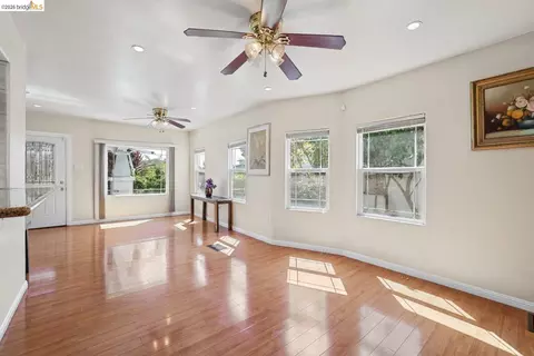 Living - 1629 68th Ave, Oakland, CA 94621 photo 11 of 13