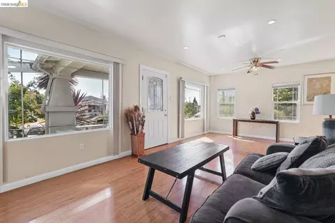 Living - 1629 68th Ave, Oakland, CA 94621 photo 3 of 13