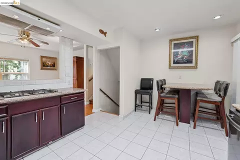 Kitchen - 1629 68th Ave, Oakland, CA 94621 photo 4 of 5