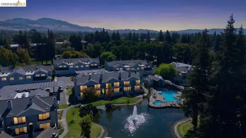 317 Rock Creek Way, Pleasant Hill, CA 94523