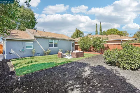 Exterior - 68 Madoline St, Pittsburg, CA 94565 photo 9 of 9