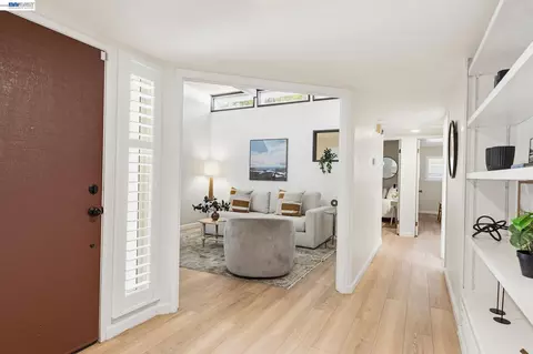 Entry Way - 3107 Corona Dr, Davis, CA 95616 photo 2 of 3