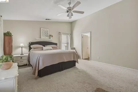 Bedroom - 5121 Tehachapi Way, Antioch, CA 94531 photo 6 of 12